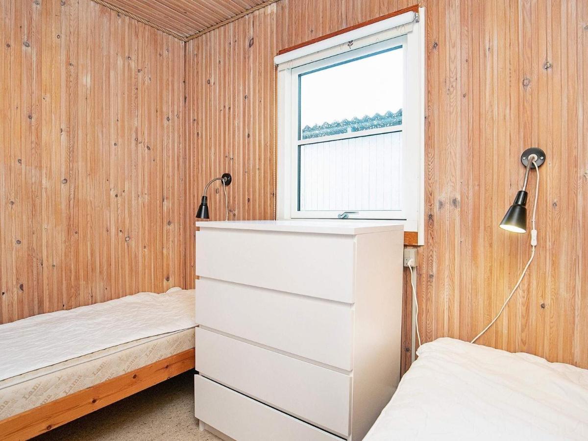 8 Person Holiday Home In Hesselager Buitenkant foto