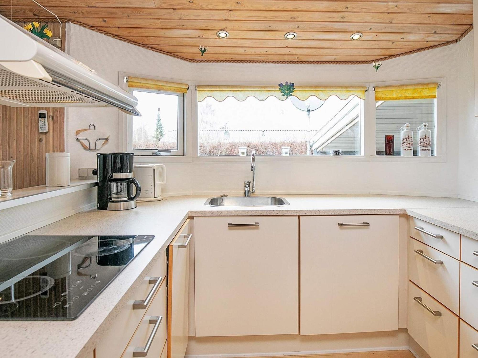8 Person Holiday Home In Hesselager Buitenkant foto