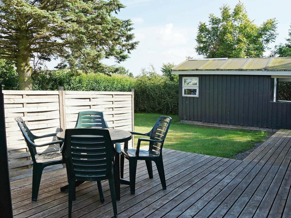 8 Person Holiday Home In Hesselager Buitenkant foto